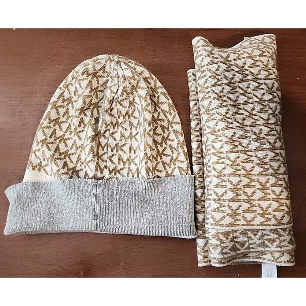 Michael Kors Women's Winter Hat Camel Tan Gray Logo Hat/Scarf 2 Pack
